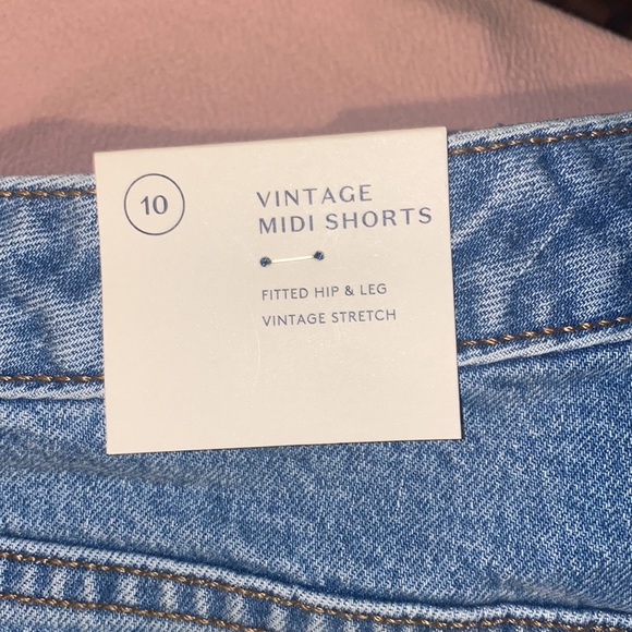 Universal Thread NWT Vintage Midi shorts size 10 - Picture 7 of 7